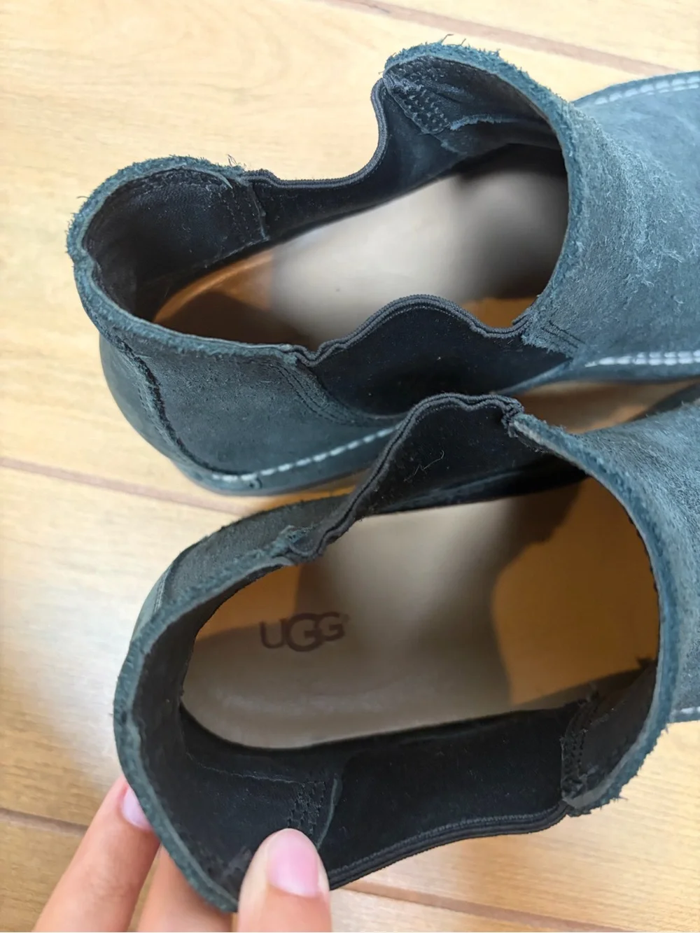 UGG Camino Black Suede Chelsea Boots Size 12